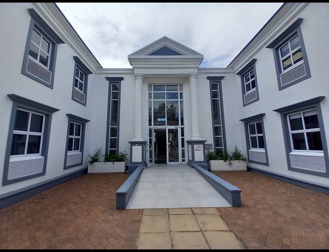 559M² OFFICE TO LET IN BRYANSTON